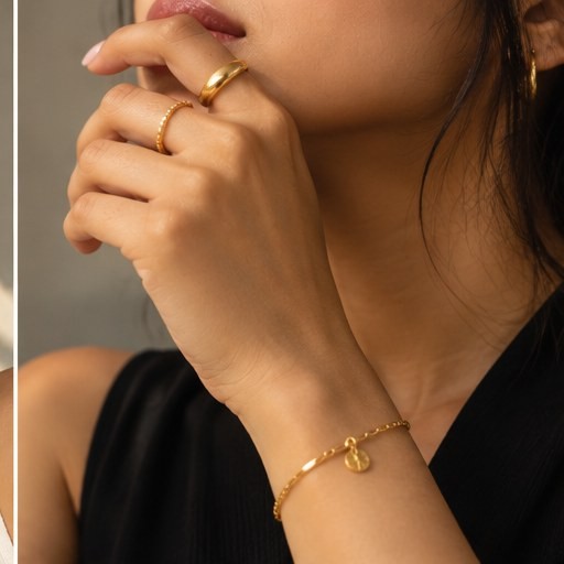 Close up of hand wearing eestu rings and bracelet