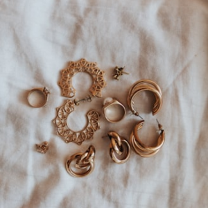 Chic 1% Gold Cufflinks